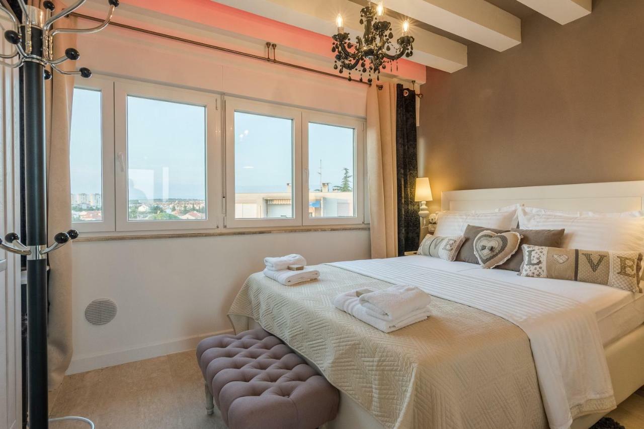 Colours Apartment *