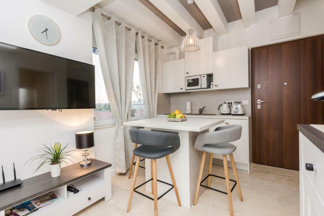 Colours Apartment